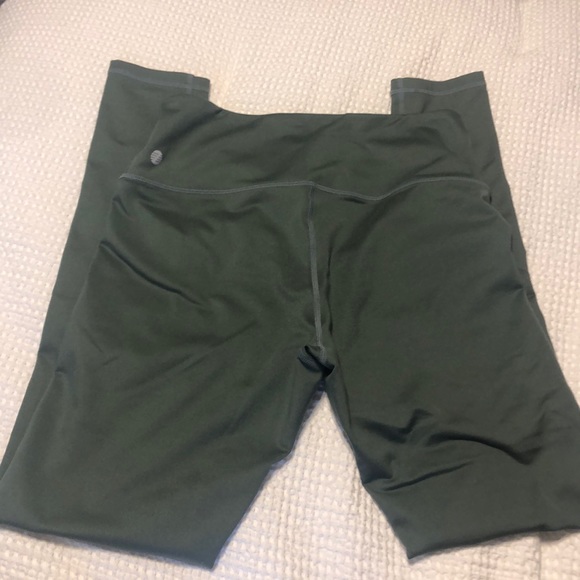 Zella size medium full length green leggings - Picture 3 of 5